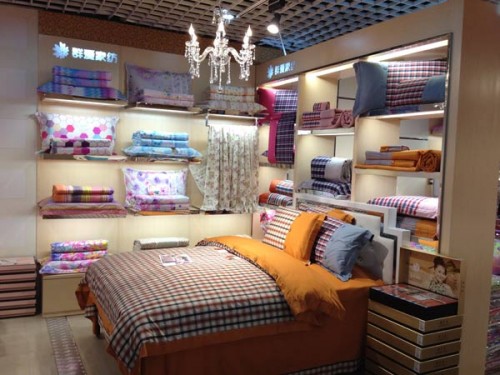 群爱家纺店铺展示