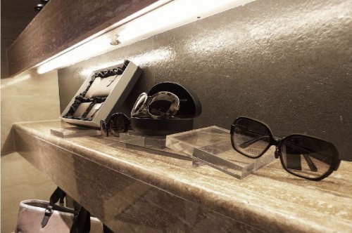 玛可曼可女装店铺展示