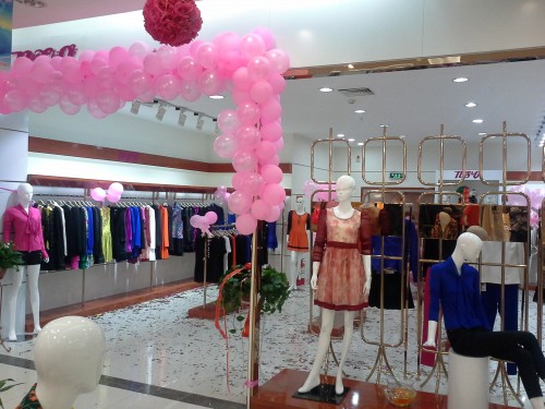 诺诗琪女装店铺展示