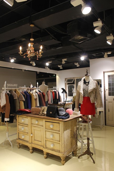 BONGJASHOP女装店铺展示