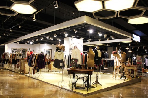 BONGJASHOP女装店铺展示