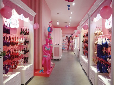 水晶秘密内衣店铺展示