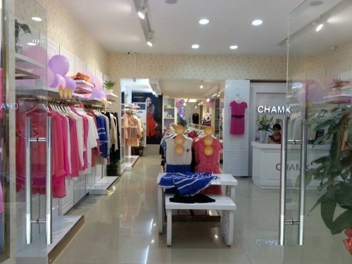 全明星女装店铺形象