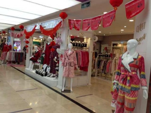 绮瑞内衣店铺展示