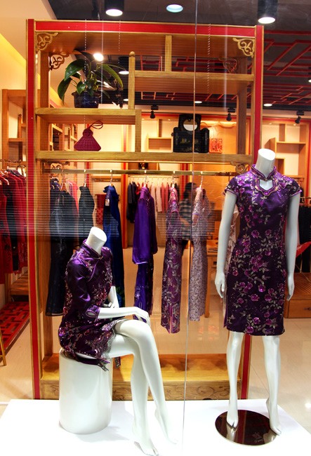 唐婕女装店铺形象