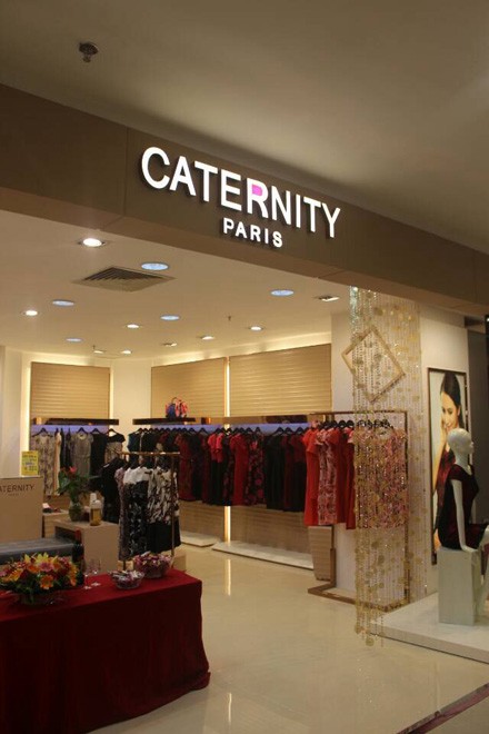 卡特丽女装店铺形象