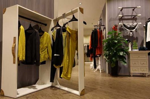 艺格女装店铺展示