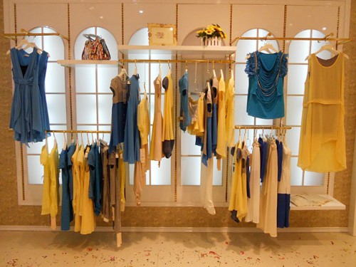 丽芮女装店铺形象