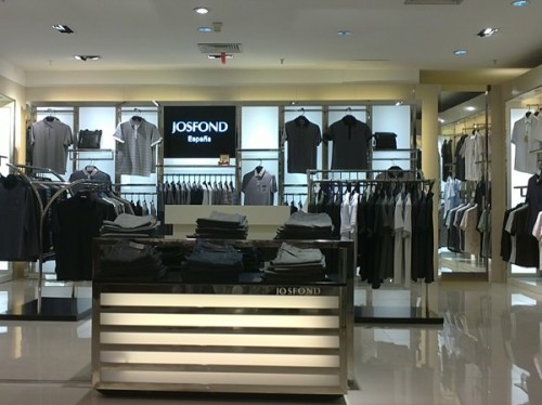 杰思梵男装店铺展示