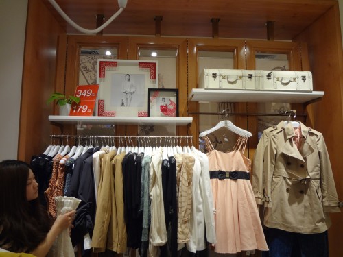 CC&DD女装店铺形象