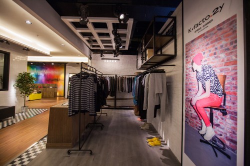 K*facto.2y女装店铺形象