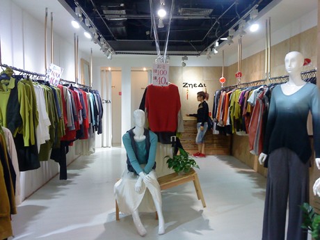 哲迪女装店铺展示