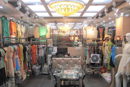 迷典女装店铺展示