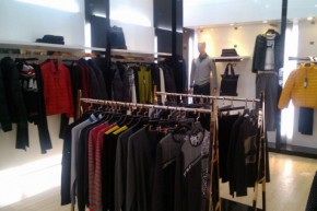 摩尼卡思-molicars店铺