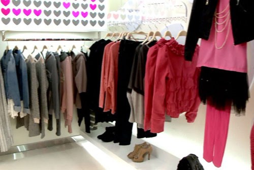 魔扣女装店铺展示