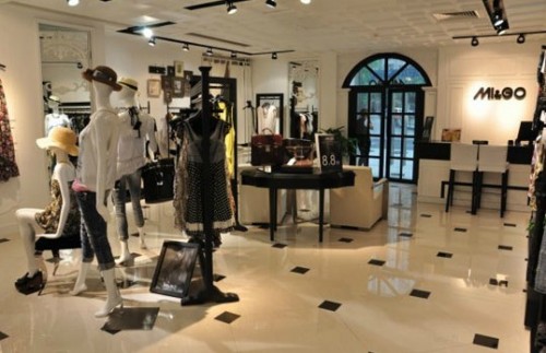MI&GO女装店铺形象