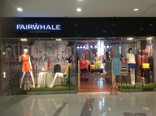 马克华菲女装店铺形象