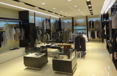 柯蒂尼男装店铺展示