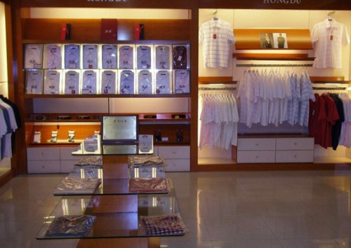 尼罗鲨男装店铺展示