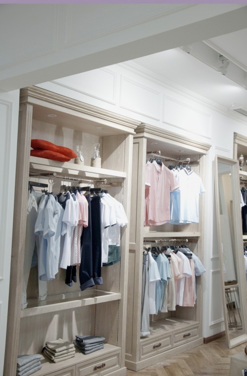 联邦欧诗兰男装店铺展示