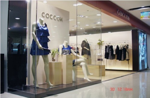 可可芮女装店铺展示