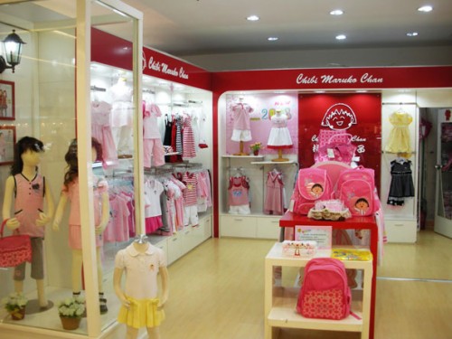 樱桃小丸子童装店铺展示