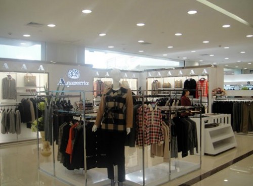 Aquamotrice女装店铺形象
