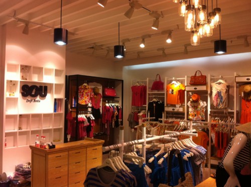 SO女装店铺形象