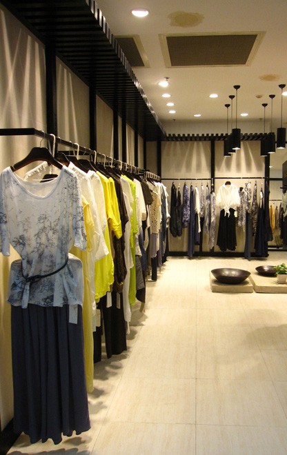 README女装店铺展示