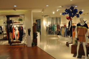 异牌—YNIGO店铺