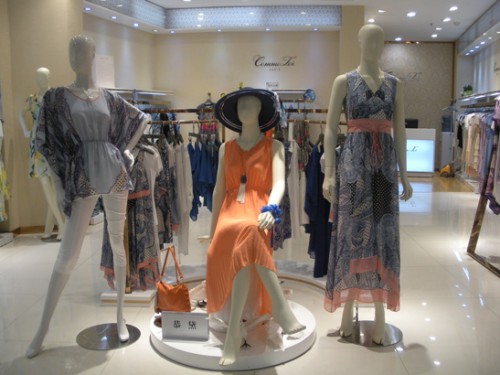 恭黛女装店铺形象