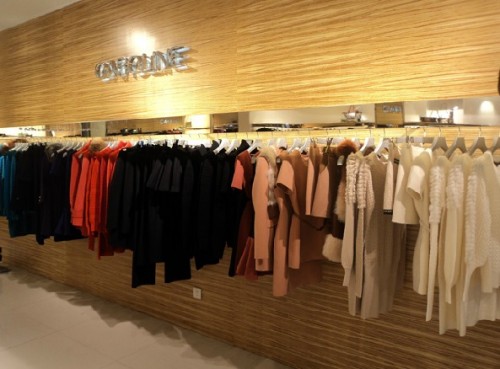 卡洛琳女装店铺展示