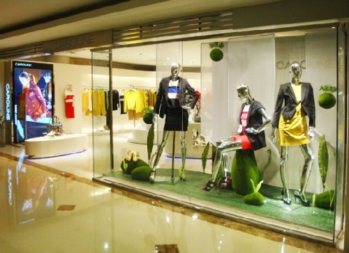 卡洛琳女装店铺展示