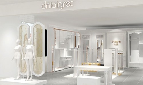 丹妮鹭女装店铺展示