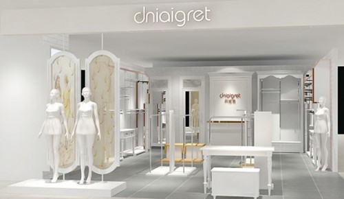 丹妮鹭女装店铺展示