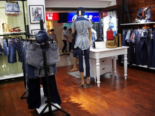 ERQ牛仔店铺展示