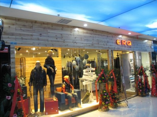 ERQ牛仔店铺展示