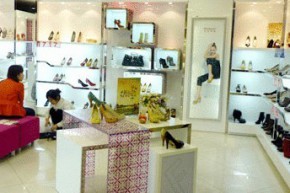 FREE BEAUTY-自由姿色店铺