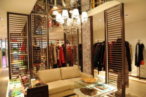 易菲 - YIFINI店铺