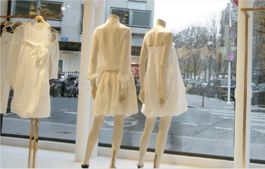 蔻依女装店铺展示