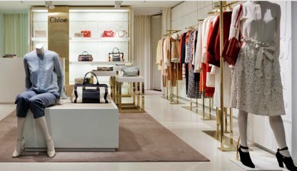 蔻依女装店铺展示