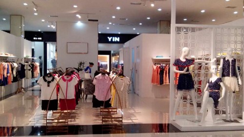 丹缇施女装店铺形象