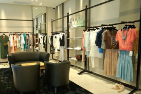 花井幸子-YUKIKO HANAI店铺