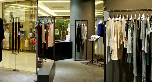 NeitherNor女装店铺展示