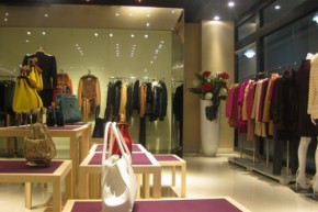 法拉鸣歌-FALEMIG店铺