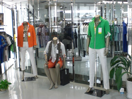 另一面休闲装店铺形象