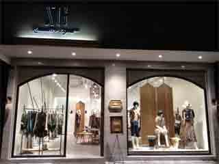 XG雪歌女装店铺展示