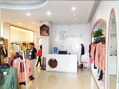茜舞女装店铺展示
