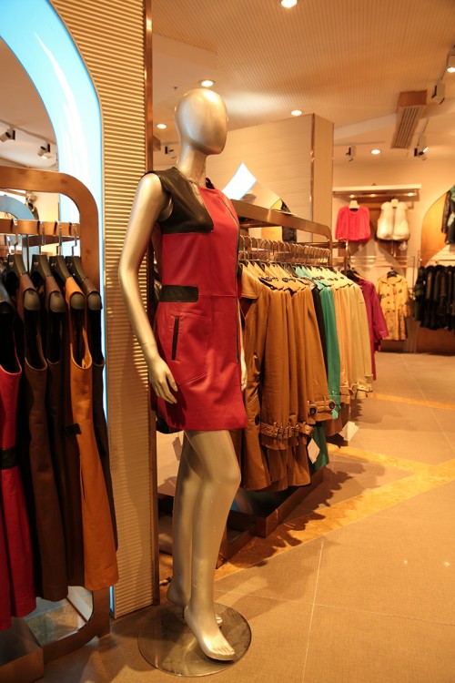 祖玛莉女装店铺形象