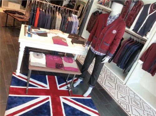 OXN男装店铺展示